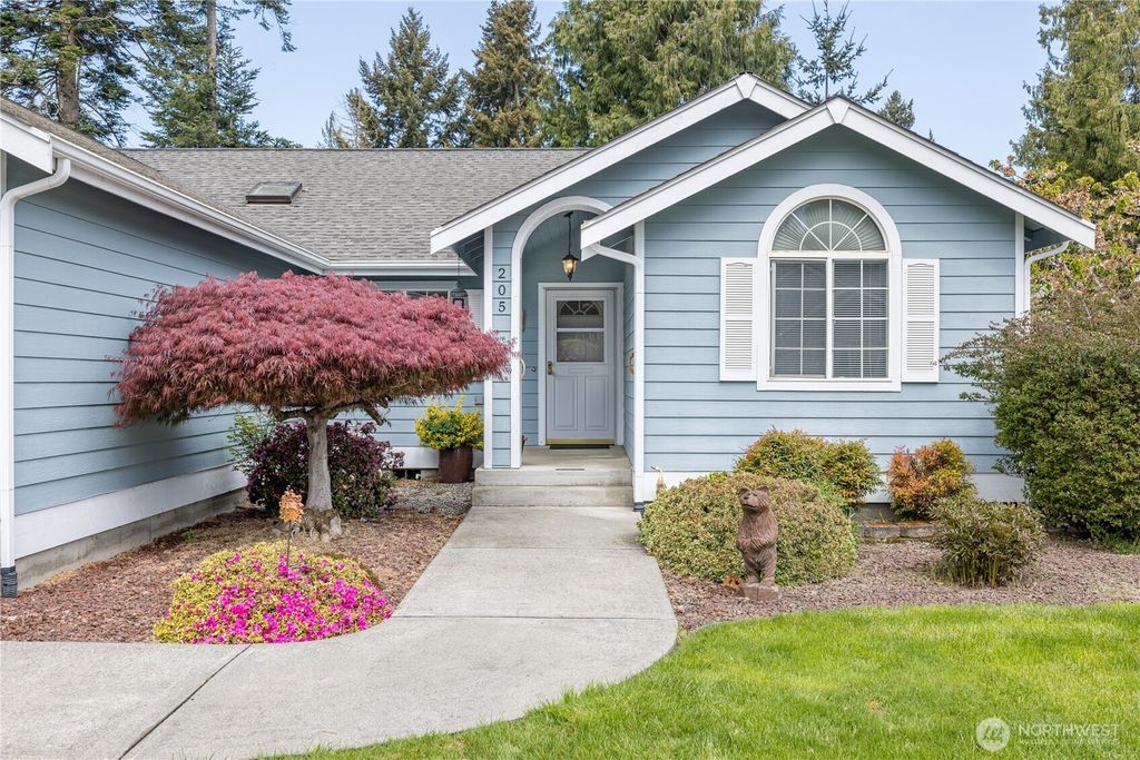 Photo of 205 Sunset Place, Sequim, WA 98382 (MLS # 2514063)
