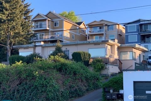 Photo of 10451 Rainier Avenue S, Seattle, WA 98178 (MLS # 2513692)