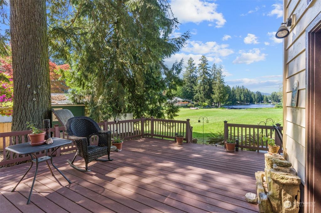 Photo of 19804 SE 150th Street, Renton, WA 98059 (MLS # 2062486)