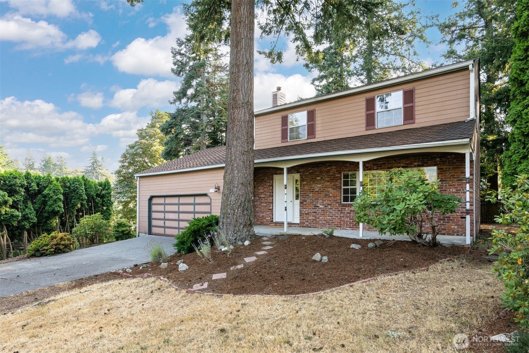 1311 Sommerset Court