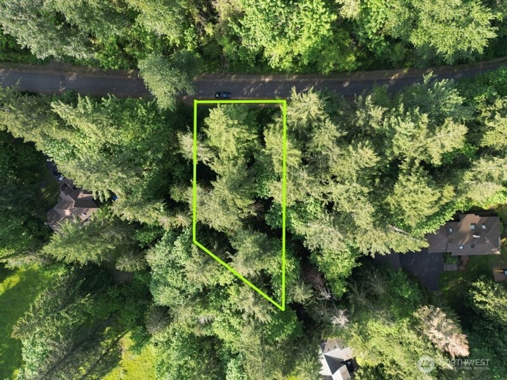 Photo of 24829 SE Mirrormont Boulevard, Issaquah, WA 98027 (MLS # 2380175)