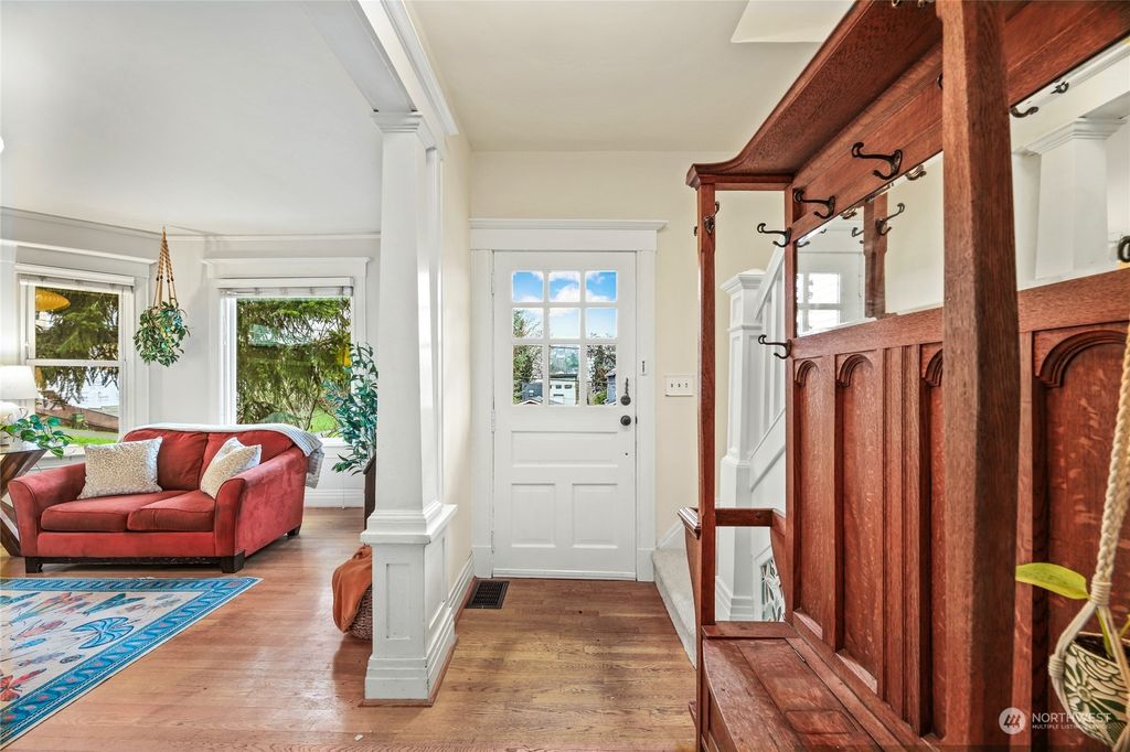 Photo of 1818 31st Ave Ave, Seattle, WA 98122 (MLS # 2183012)