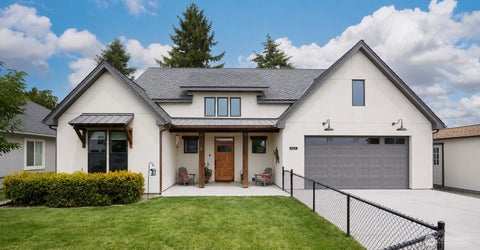 Photo of 865 NE Makiah Court, College Place, WA 99324 (MLS # 2545353)