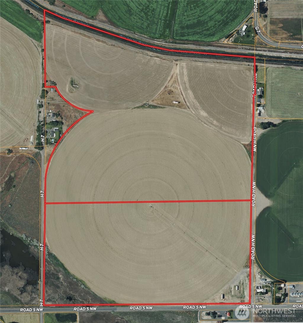 Photo of 0 5 Road NW, Ephrata, WA 98823 (MLS # 2558770)