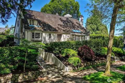 Photo of 3822 S Court Street, Seattle, WA 98144 (MLS # 2519667)