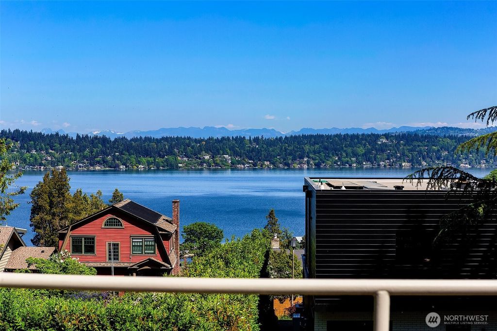 Photo of 3822 S Court Street, Seattle, WA 98144 (MLS # 2519667)