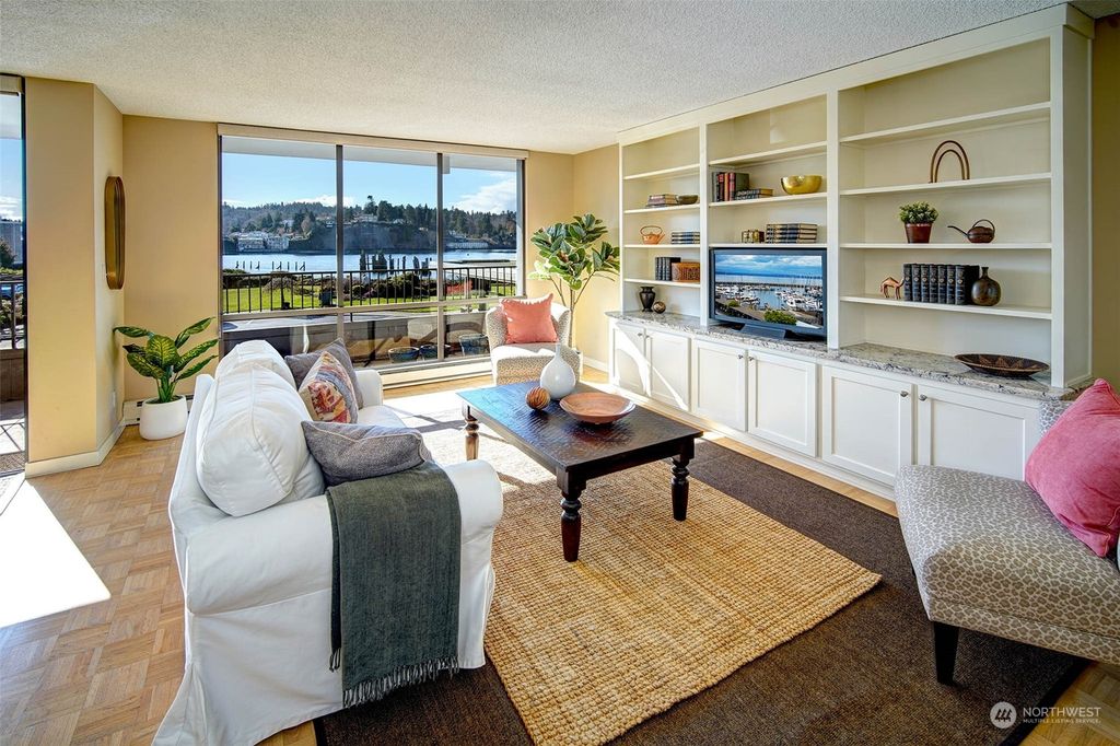 Photo of 6533 Seaview Avenue NW #A208, Seattle, WA 98117 (MLS # 2192563)