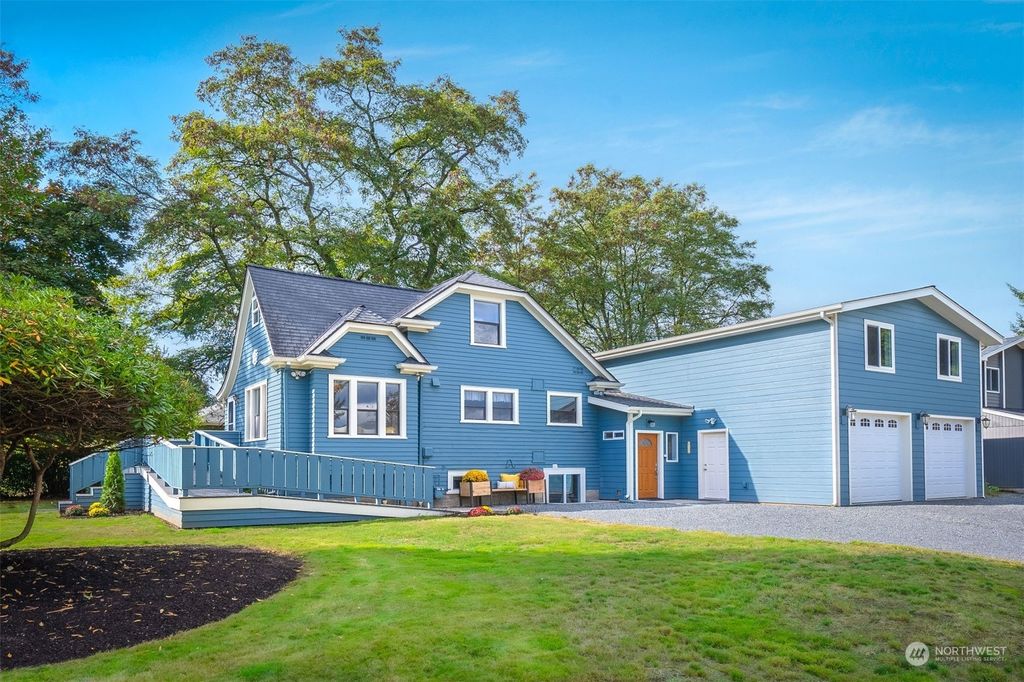 Photo of 5405 108th Street NE, Marysville, WA 98271 (MLS # 2167922)