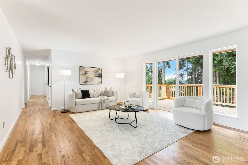 Photo of 10711 NE 194th Street, Bothell, WA 98011 (MLS # 2390432)