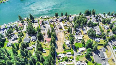 7013 VANDERMARK ROAD E Bonney Lake WA 98391