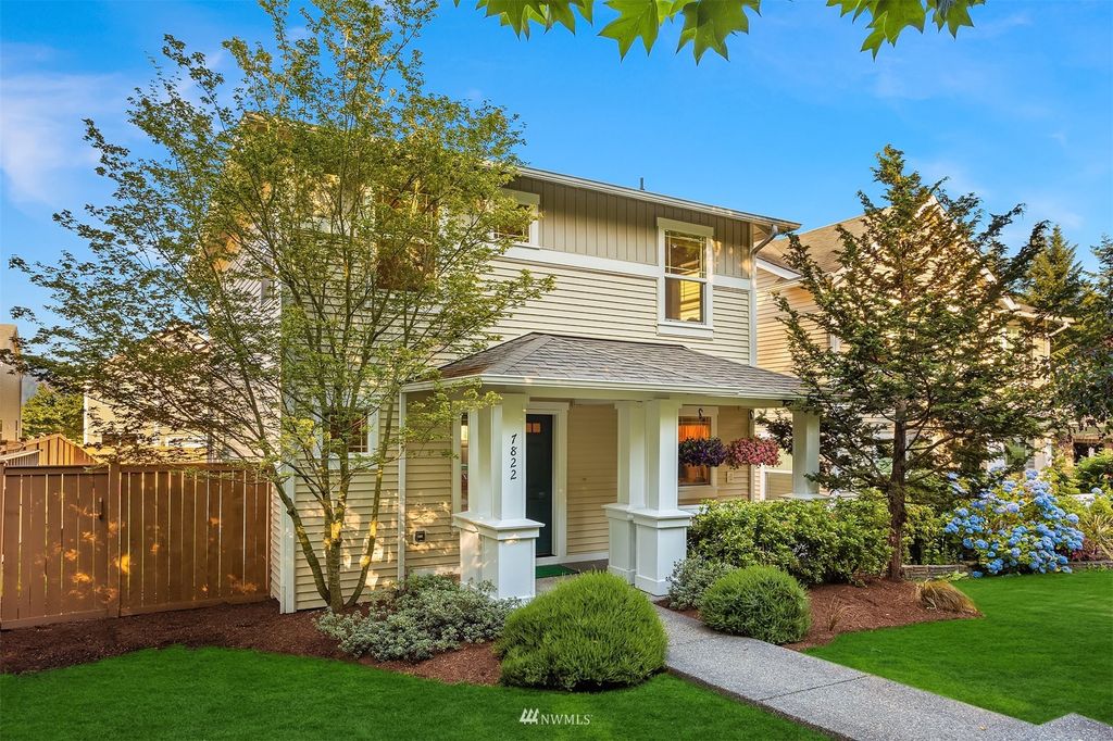 Photo of 7822 Fisher Avenue SE, Snoqualmie, WA 98065 (MLS # 1972443)