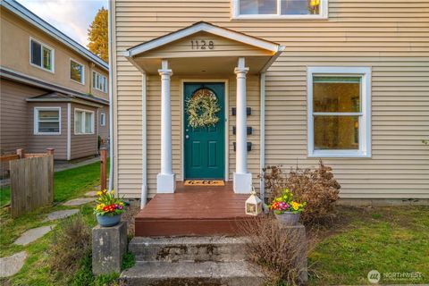 MLS: 2332940
