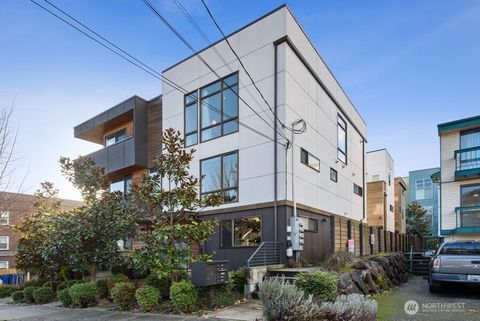 Photo of 4417 N Corliss Avenue #B, Seattle, WA 98103 (MLS # 2496942)