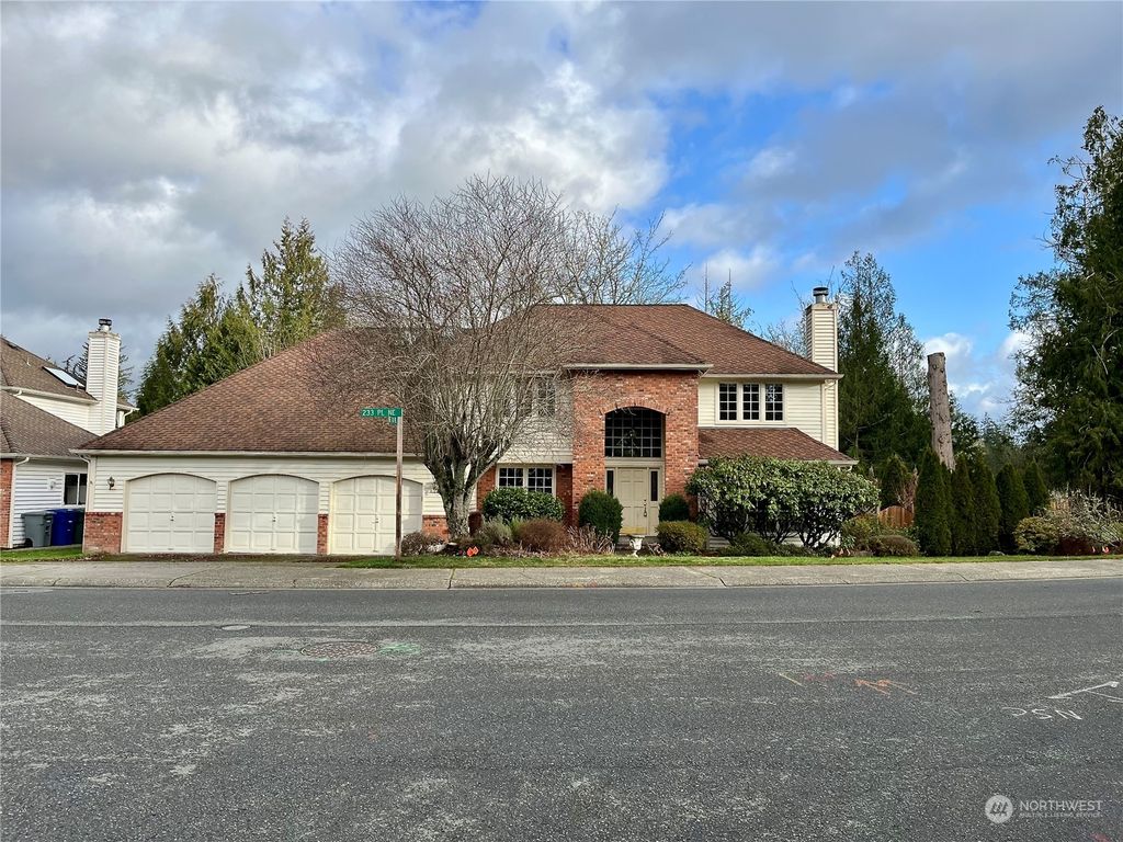 Photo of 1618 233rd Place NE, Sammamish, WA 98074 (MLS # 2321496)