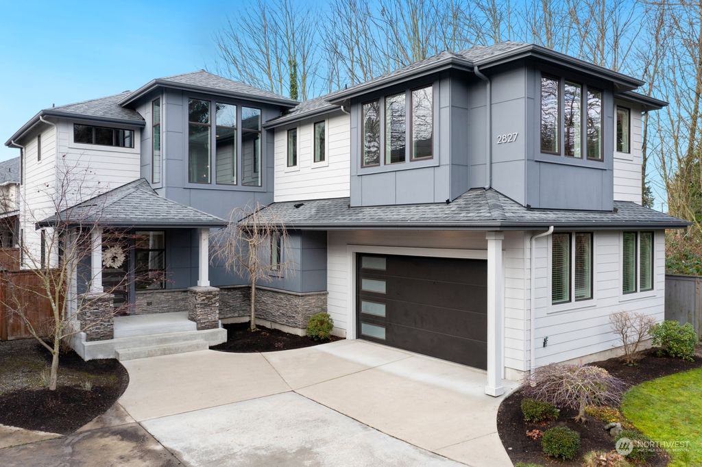 Photo of 2827 Garden Avenue N, Renton, WA 98056 (MLS # 2325552)