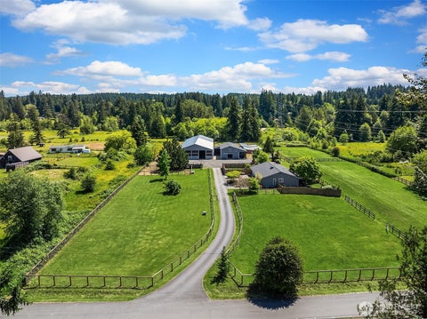 Photo of 11220 196th Avenue NE, Redmond, WA 98052 (MLS # 2535244)