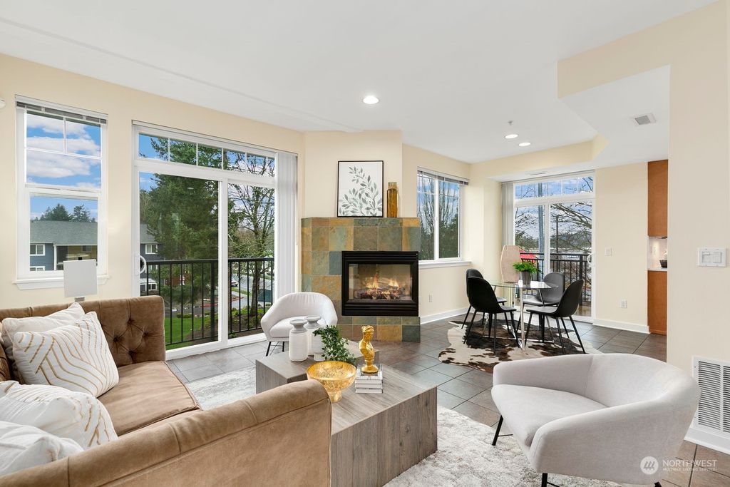 Photo of 12701 SE 41st Place Pl #323, Bellevue, WA 98006 (MLS # 2197575)