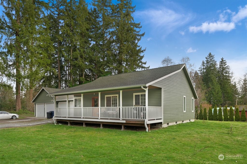 Photo of 17722 Snohomish Avenue, Snohomish, WA 98296 (MLS # 2046708)