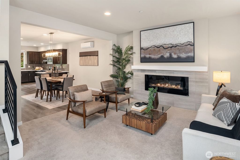 Photo of 729 112th Street SW #E1, Everett, WA 98204 (MLS # 2512947)