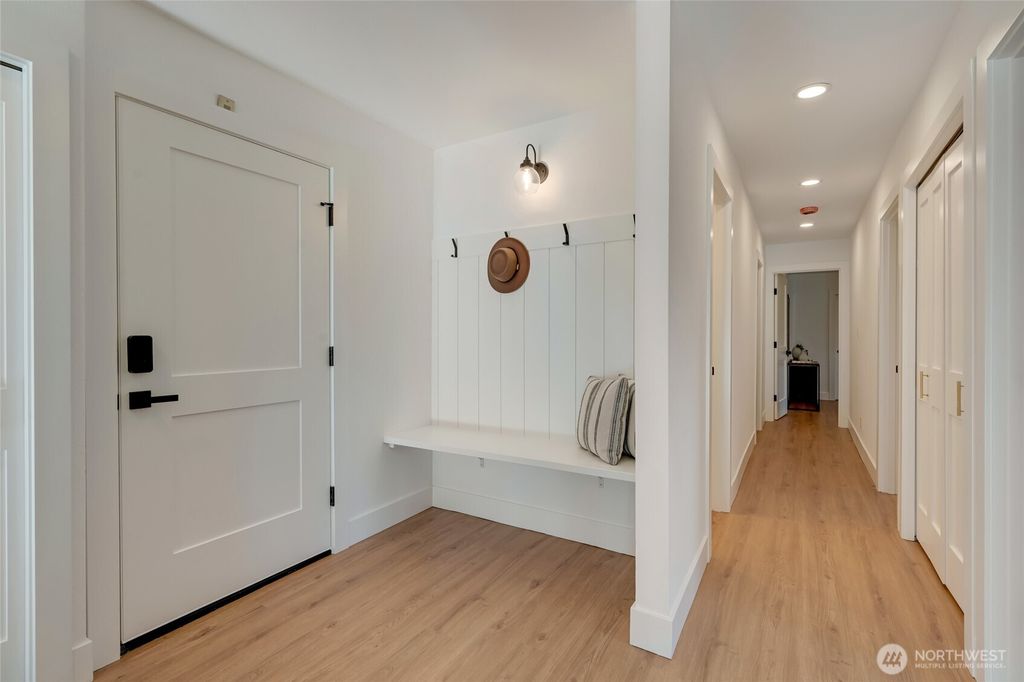 Photo of 321 Bellevue Way SE #401, Bellevue, WA 98004 (MLS # 2366489)