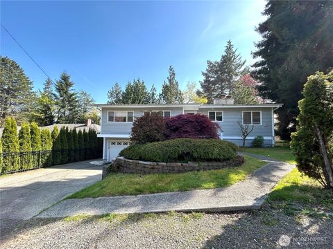 Photo of 10231 NE 24th Street, Bellevue, WA 98004 (MLS # 2491842)