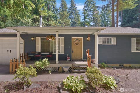 Photo of 21640 N Clear Lake Blvd Blvd SE, Yelm, WA 98597 (MLS # 2548854)
