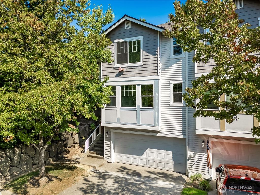 Photo of 4740 Lake Place South Pl #A, Renton, WA 98055 (MLS # 2426039)