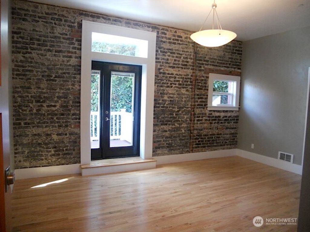 Photo of 112 1/2 E 1st Street #204, Port Angeles, WA 98362 (MLS # 2514839)