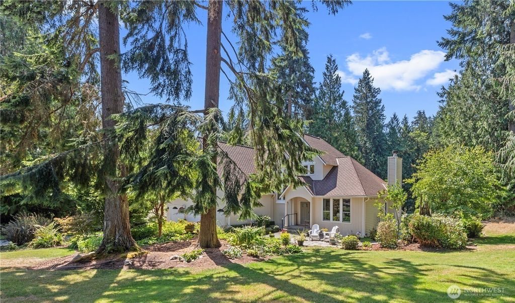 Photo of 7739 234th Place NE, Redmond, WA 98053 (MLS # 2421029)