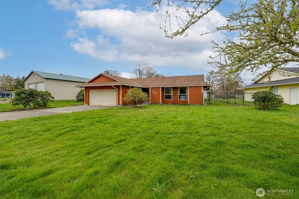 Photo of 7125 Scarboro Lane N, Ilwaco, WA 98624 (MLS # 2499014)