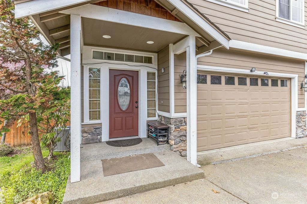 Photo of 14727 56th Avenue S, Tukwila, WA 98168 (MLS # 2055775)