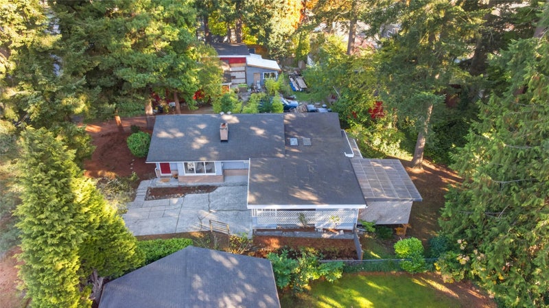 527 N 172ND Street