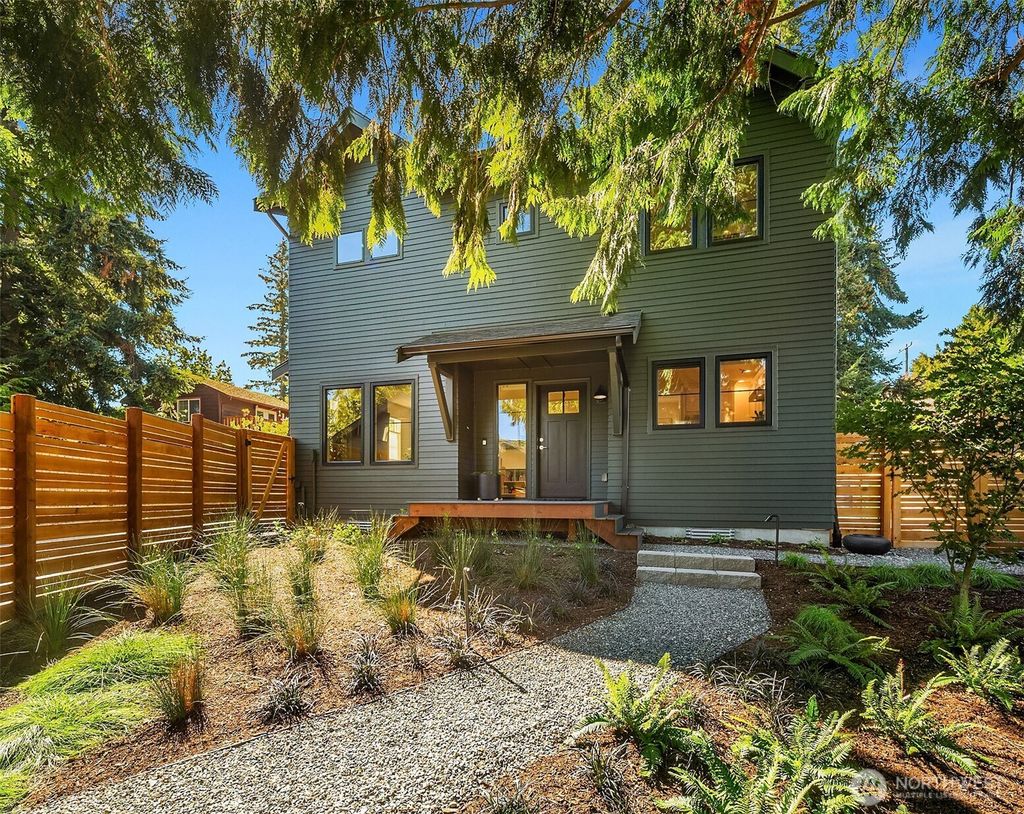 Photo of 10421 41st Avenue SW #B, Seattle, WA 98146 (MLS # 2473526)