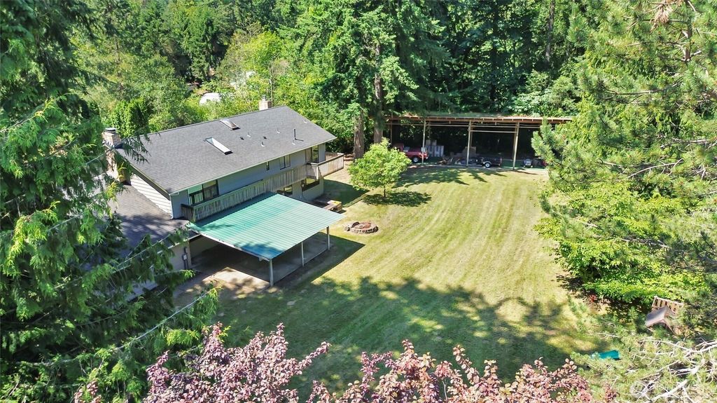Photo of 12840 SE 234th Street, Kent, WA 98031 (MLS # 2402166)