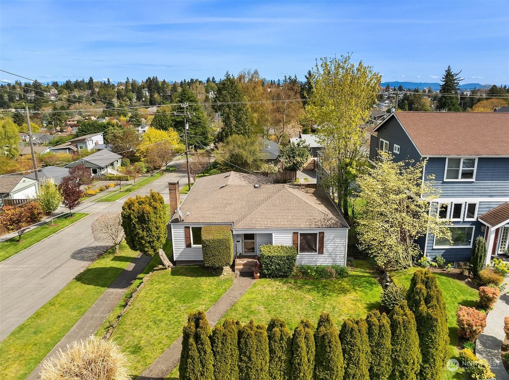 Photo of 4002 52nd Avenue SW, Seattle, WA 98116 (MLS # 2219921)