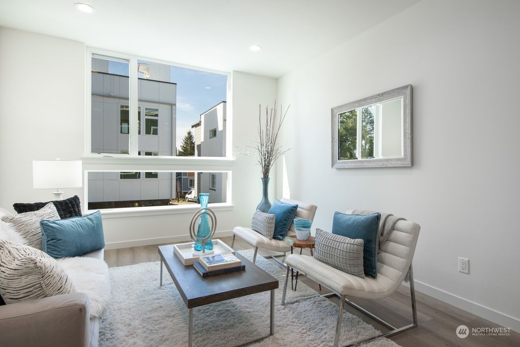 Photo of 12314 14th Avenue NE #C, Seattle, WA 98125 (MLS # 2210378)