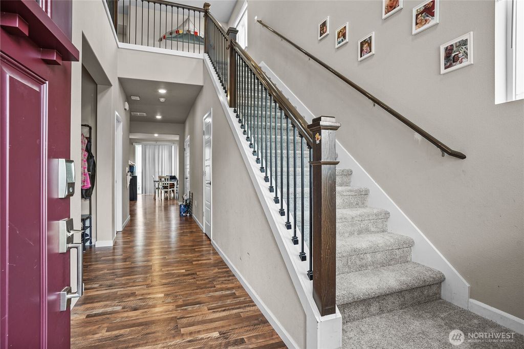 Photo of 25921 203rd Avenue SE, Covington, WA 98042 (MLS # 2460839)