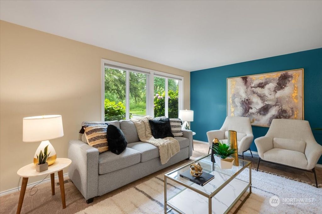 Photo of 13502 NE 190th Place, Woodinville, WA 98072 (MLS # 2242375)