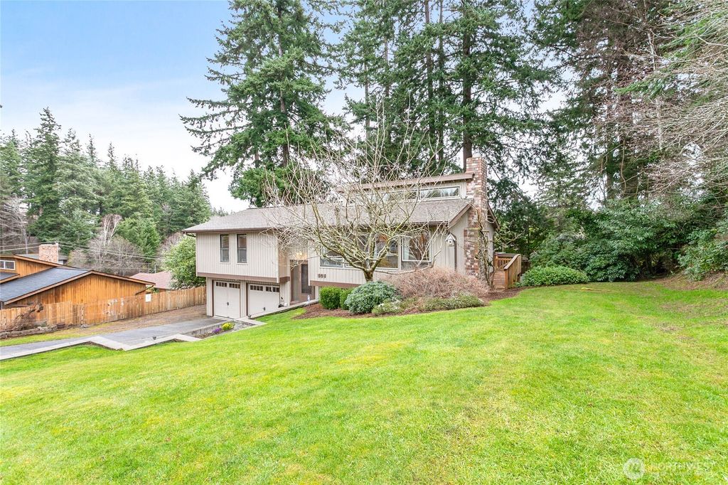 Photo of 505 Mulberry Road, Bellingham, WA 98225 (MLS # 2477699)