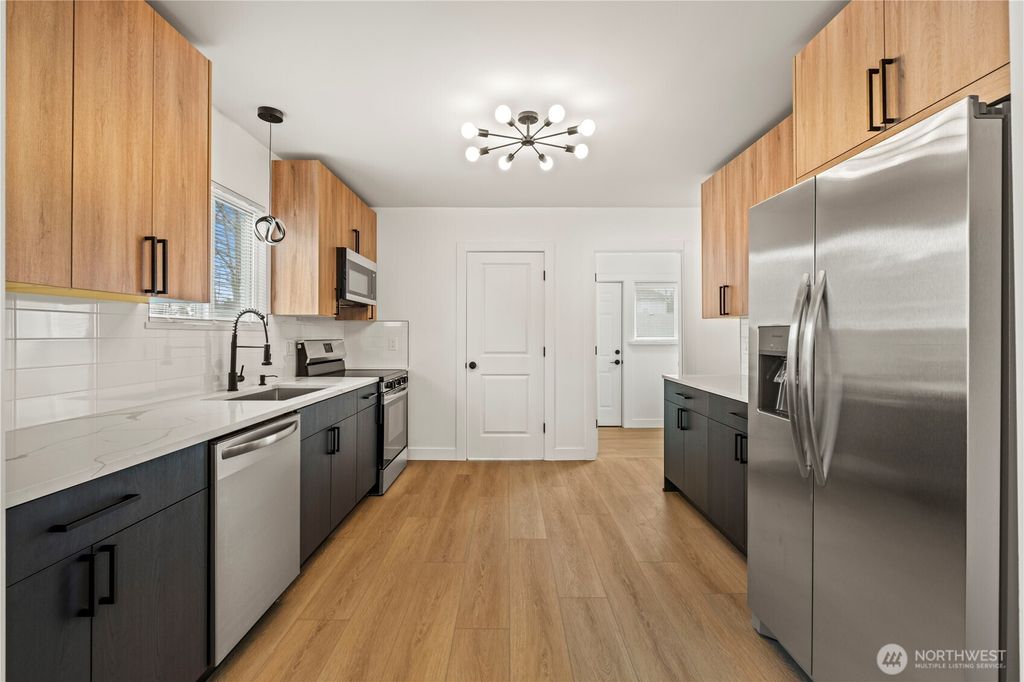 Photo of 2538 Martin Luther King Jr Way, Tacoma, WA 98405 (MLS # 2484579)