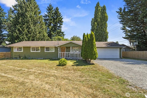 Photo of 27054 124TH Avenue SE, Kent, WA 98030 (MLS # 2586069)