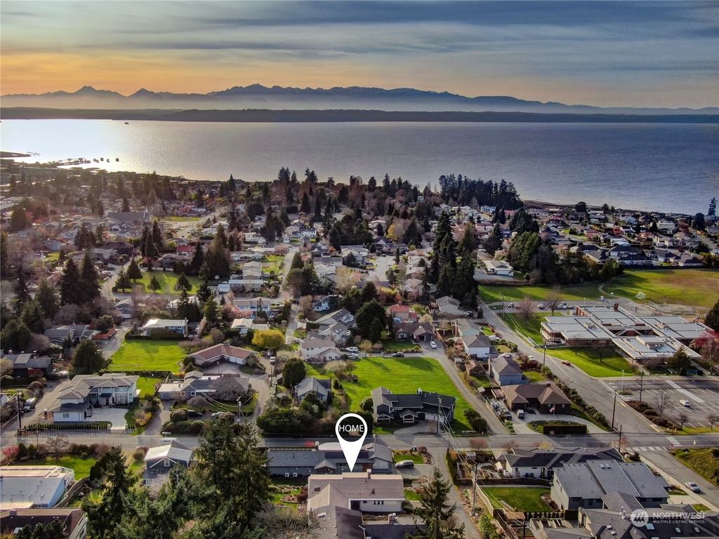 Photo of 1114 Olympic Avenue, Edmonds, WA 98020 (MLS # 2201698)