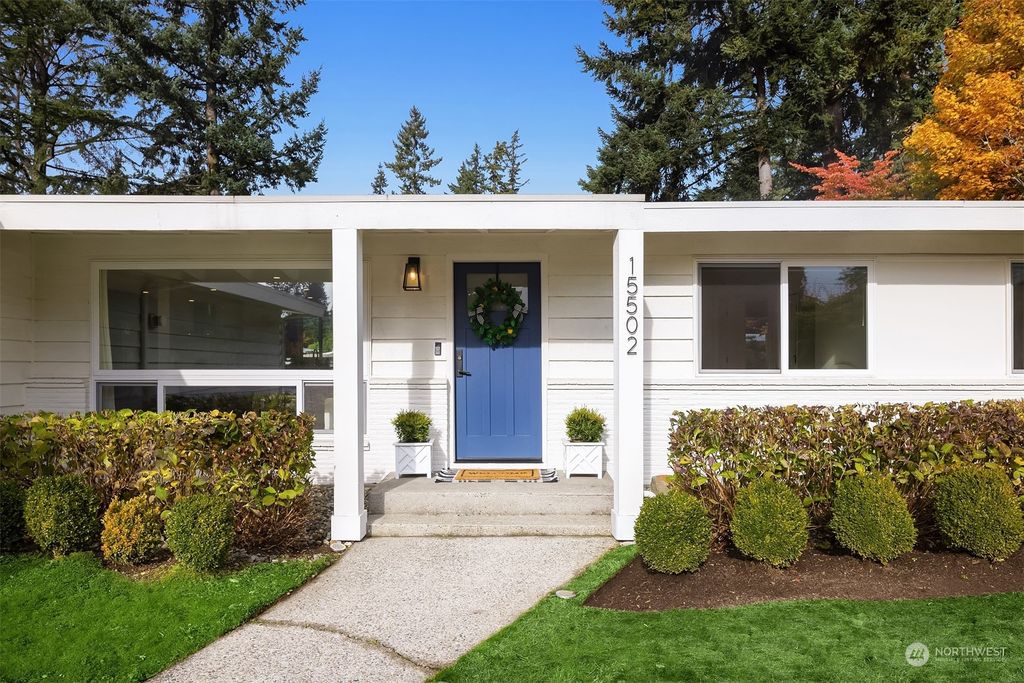 Photo of 15502 SE 25th Street, Bellevue, WA 98007 (MLS # 2195837)