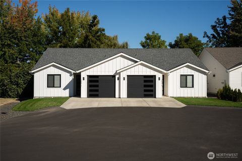 Photo of 1037 Date Avenue, College Place, WA 99324 (MLS # 2502293)