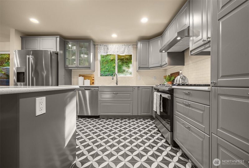 23008 Atlas Road