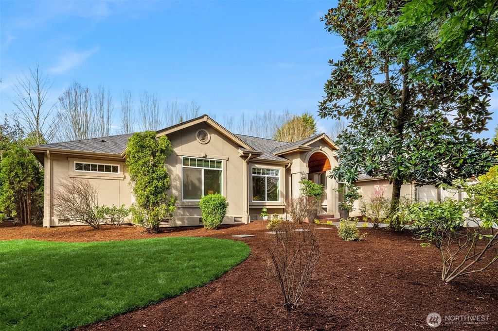 Photo of 2411 98th Avenue NE, Clyde Hill, WA 98004 (MLS # 2523212)