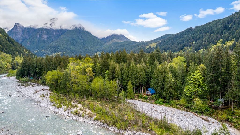 Photo of 51223 195th Place SE, Index, WA 98256 (MLS # 2516651)