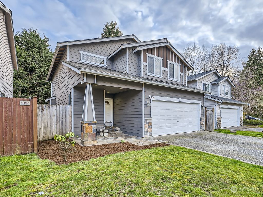 Photo of 3204 135th Place SE, Mill Creek, WA 98012 (MLS # 2207164)