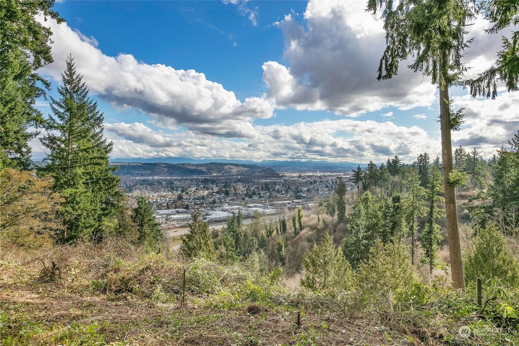 Photo of 5613 S 362nd Place, Auburn, WA 98001 (MLS # 2225973)