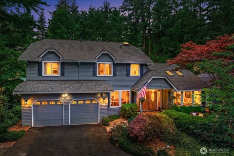 Photo of 21422 SE 37th Street, Sammamish, WA 98075 (MLS # 2523819)